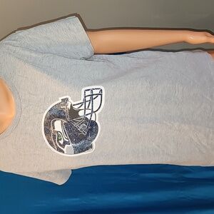 NFL Team Apparel Women's Gray Shirt